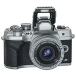 Olympus OM-D E-M10 IV 14-42 EZ kit Silver